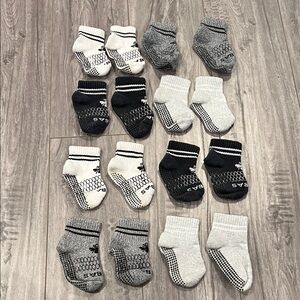Bombas Grippy Toddler Socks 8 pairs